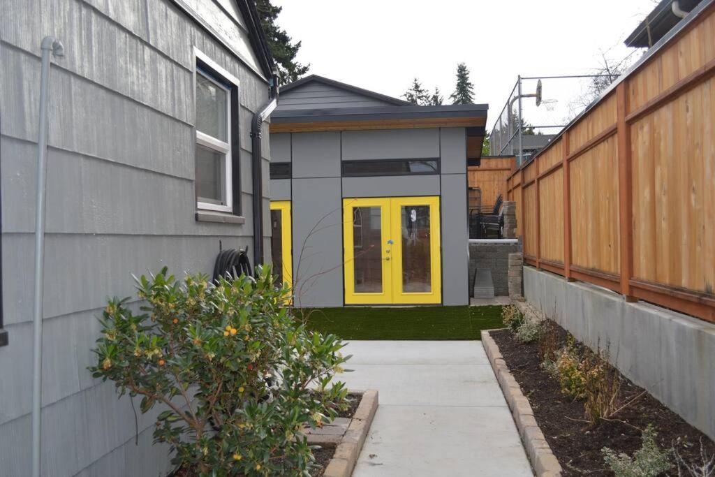 Cozy Crown Hill Carkeek Cottage W/3 Beds, Full Kitchen & Backyard In North Seattle Esterno foto
